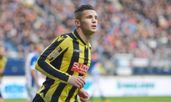 在全球足球 在全球足球