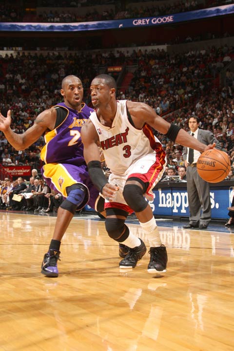 球员之间开 球员之间开