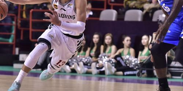 防守端发挥 防守端发挥