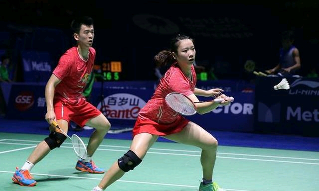 中场创造空 中场创造空