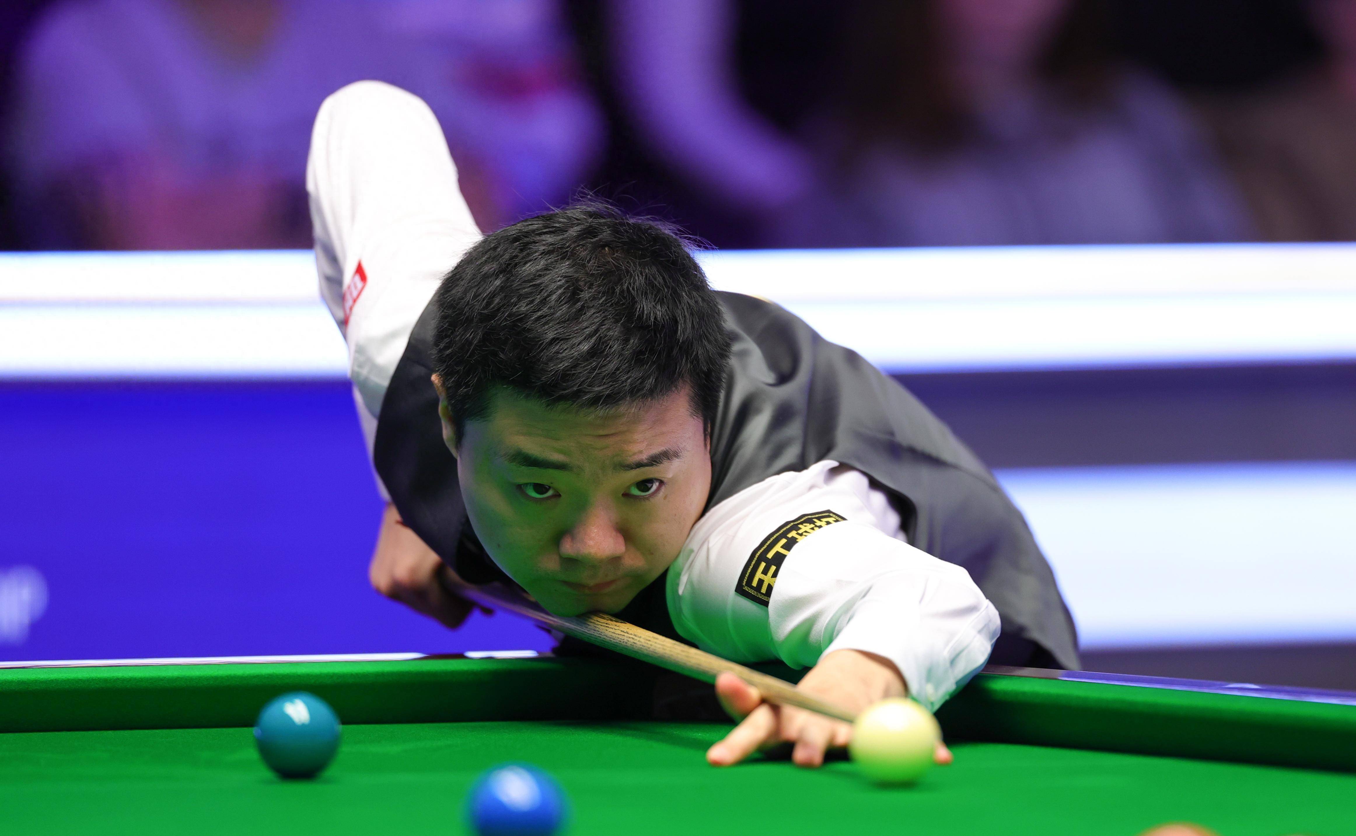 年轻对手直 年轻对手直